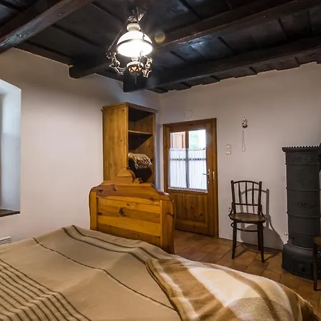 Kali Ko Apartment